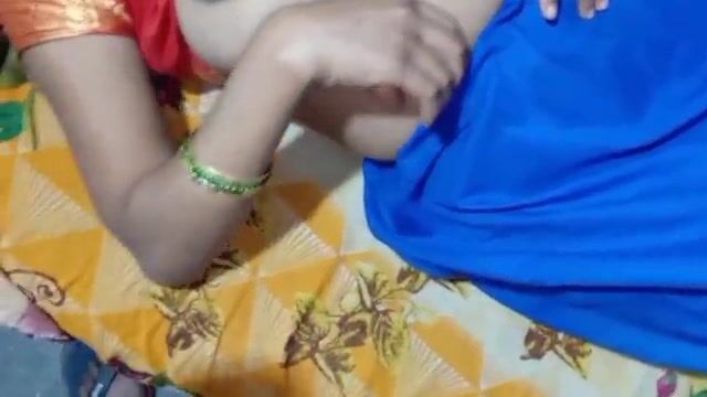 
                                          Desi village bhabhi ki chudai saree khol ke
                                      